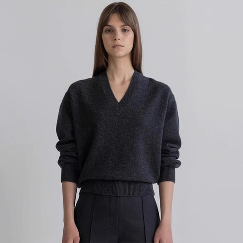 Pull décontracté pour femmes en V en matériau doux Chic & Stil
