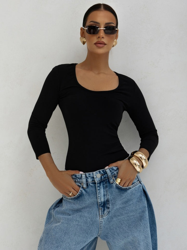 Fitted long sleeve T-shirt for women with plunging neckline Lune London