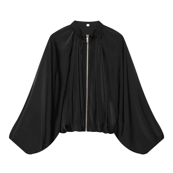Women's cape jacket with central zipper, wide cape cut and voluminous bat sleeves Amarae
