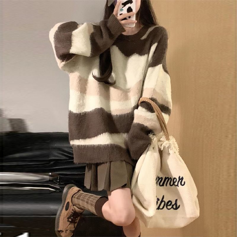 Pull surdimensionné confortable pour femmes avec des dégradés de couleurs modernes Chic & Stil