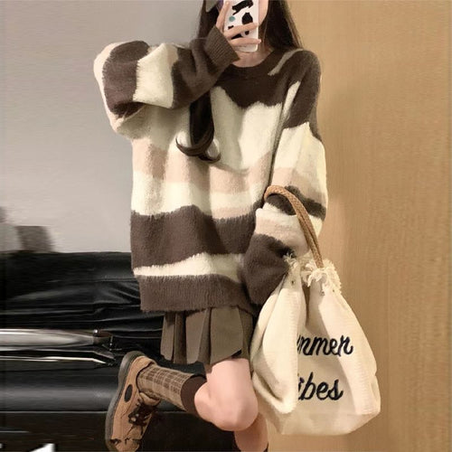 Pull surdimensionné confortable pour femmes avec des dégradés de couleurs modernes Chic & Stil