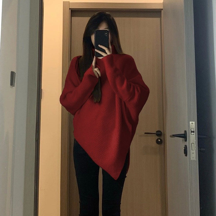 Casual knit sweater for women with an asymmetric cut and a soft material Lune London