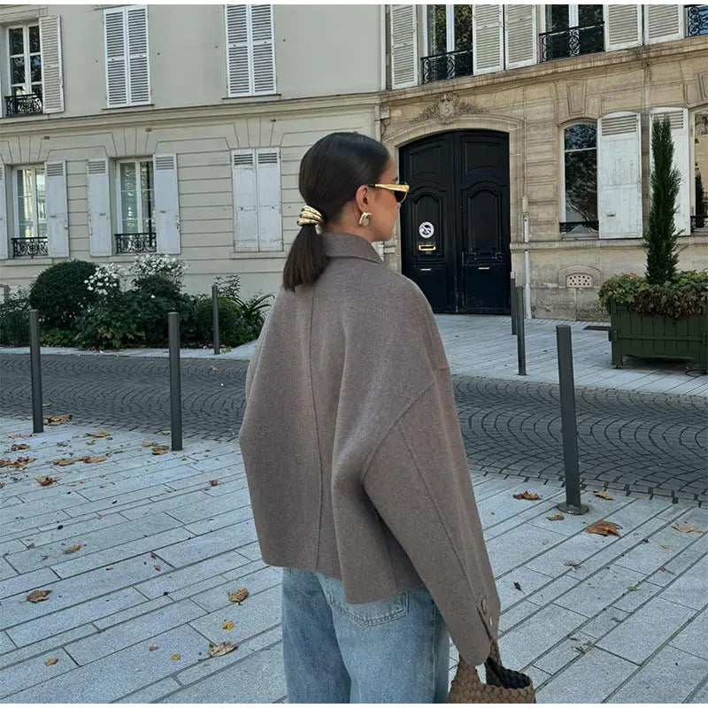 Manteau en laine surdimensionné et élégant pour femmes Chic & Stil