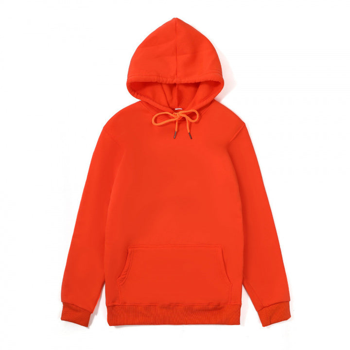 Women's hooded sweatshirt made of comfortable material with practical kangaroo pockets Lune London