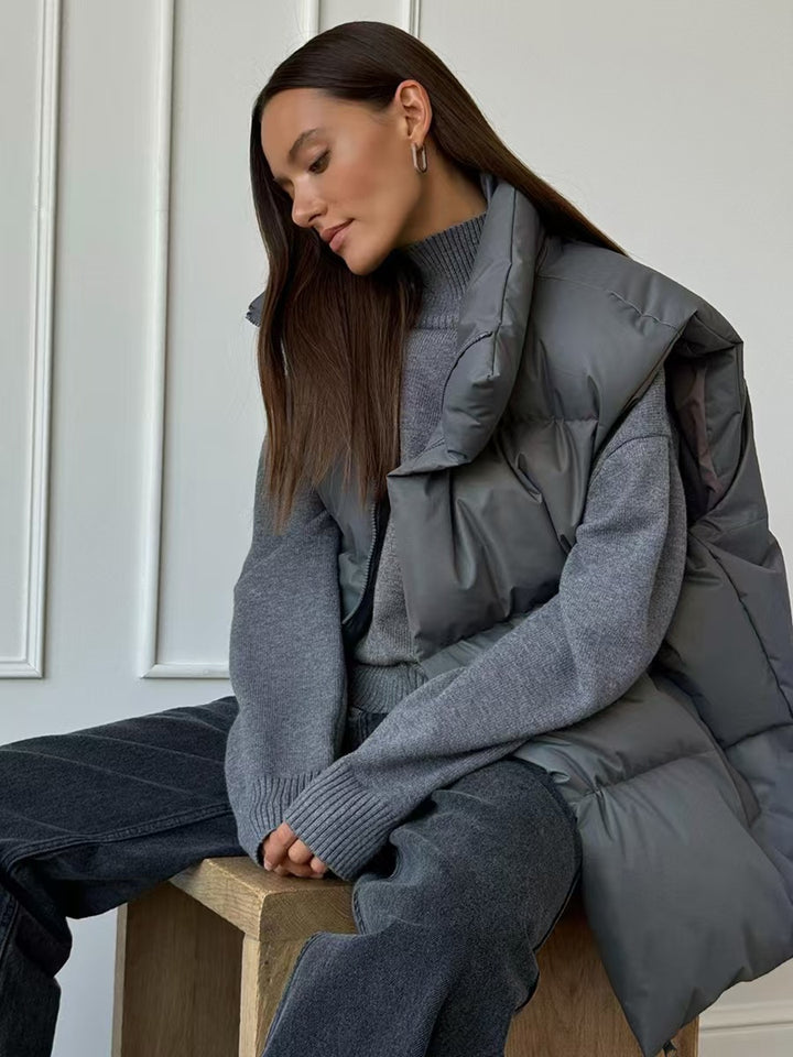 Ladies padded vest with high collar and pockets Amarae