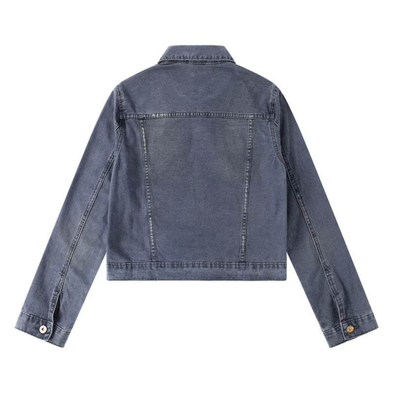 Women's Short Denim Jacket in Vintage Style with Button Placket, Chest Pockets and Fitted Cut Amarae