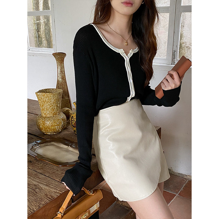 Women's Long Sleeve Ribbed Knit Sweater with Button Placket Chic & Stil