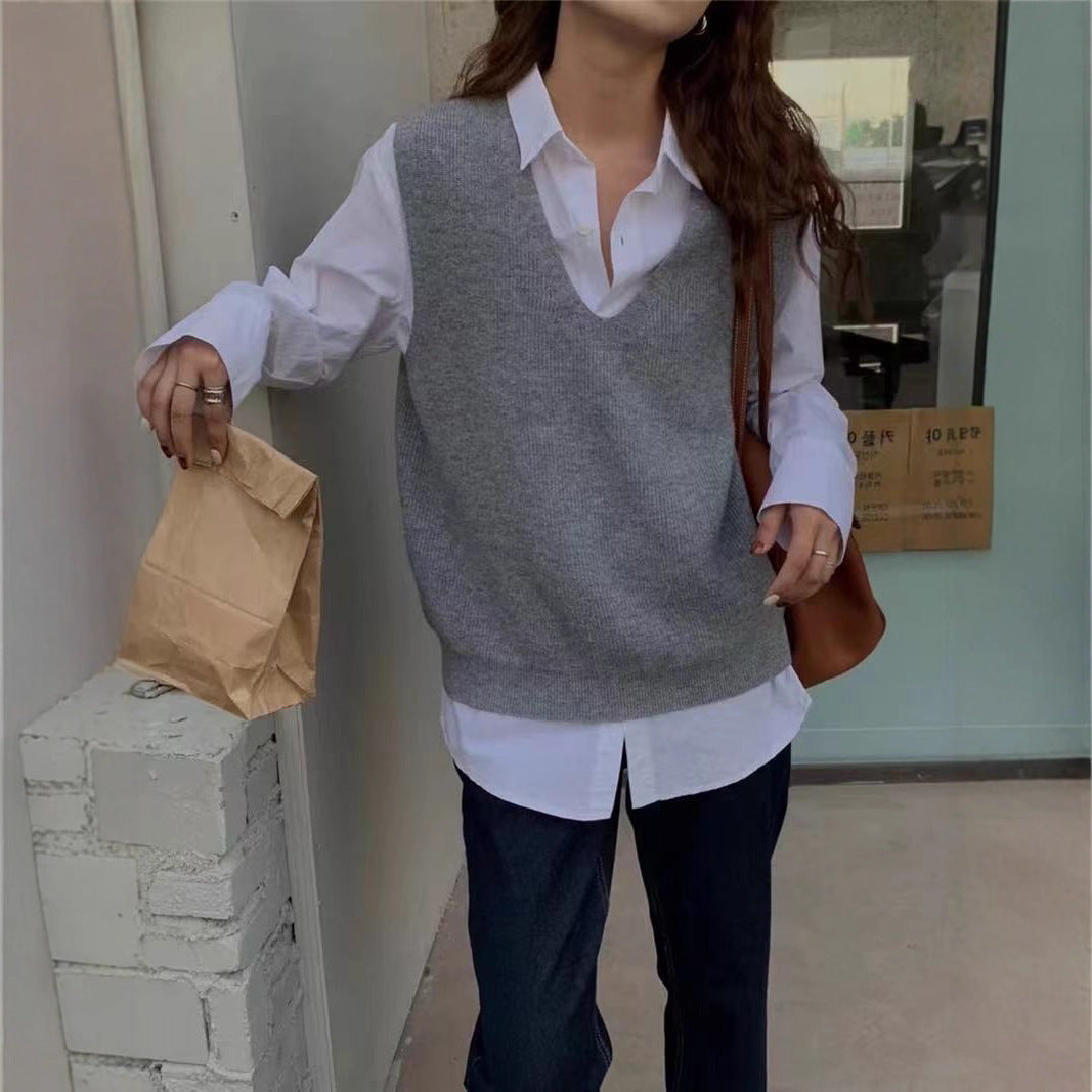 Pull stylé pour femme avec col en V et coupe ample Chic & Stil