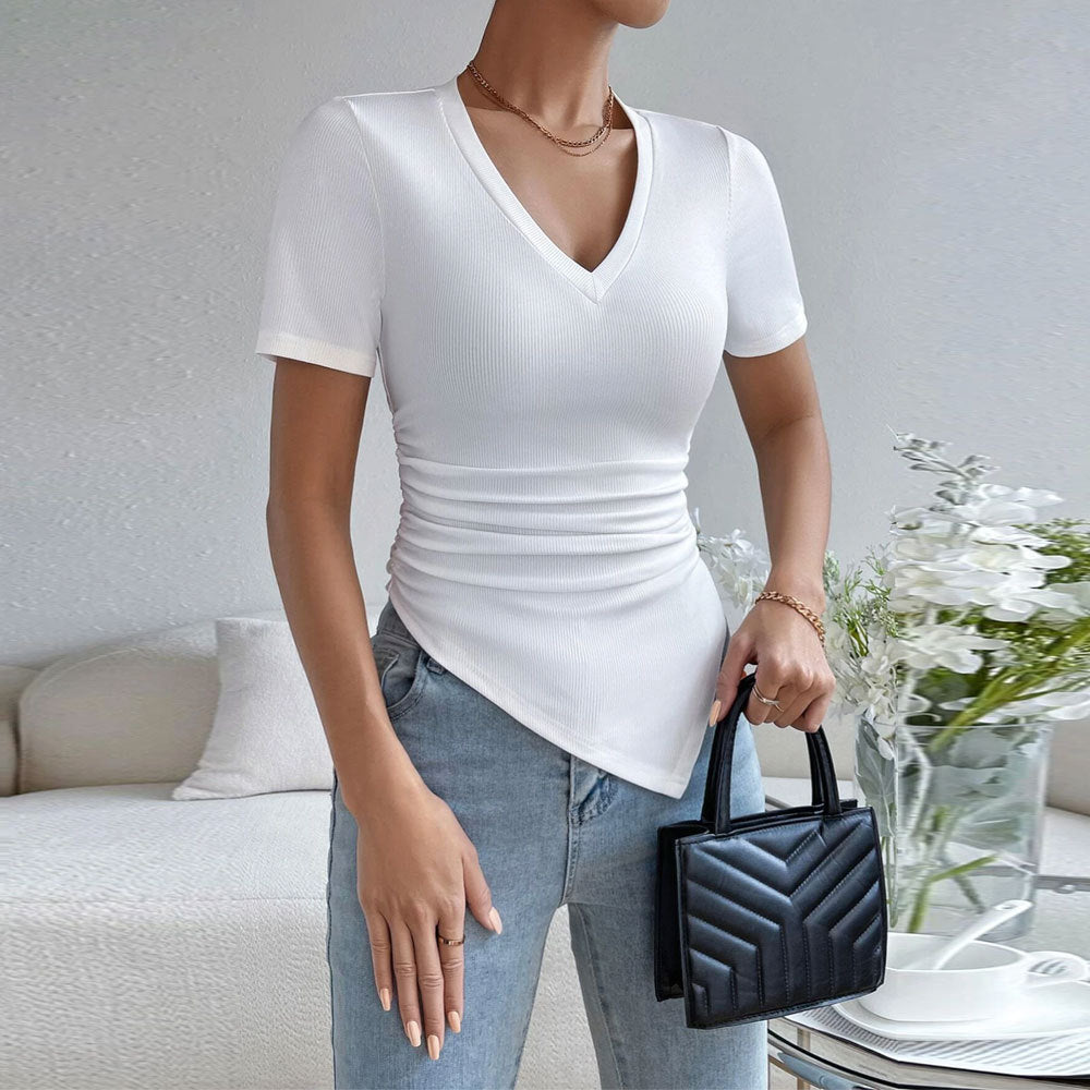 Body pour femmes avec un élégant décolleté en V et des fronces Chic & Stil