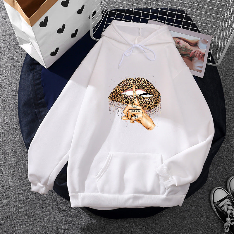 Women's hoodie with striking leopard pattern Chic & Stil