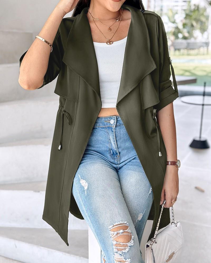 Fashion trench coat for women with a relaxed fit and practical pockets Lune London