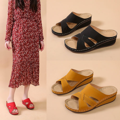 Women's Comfortable Clogs with Stylish Chic Heel Design