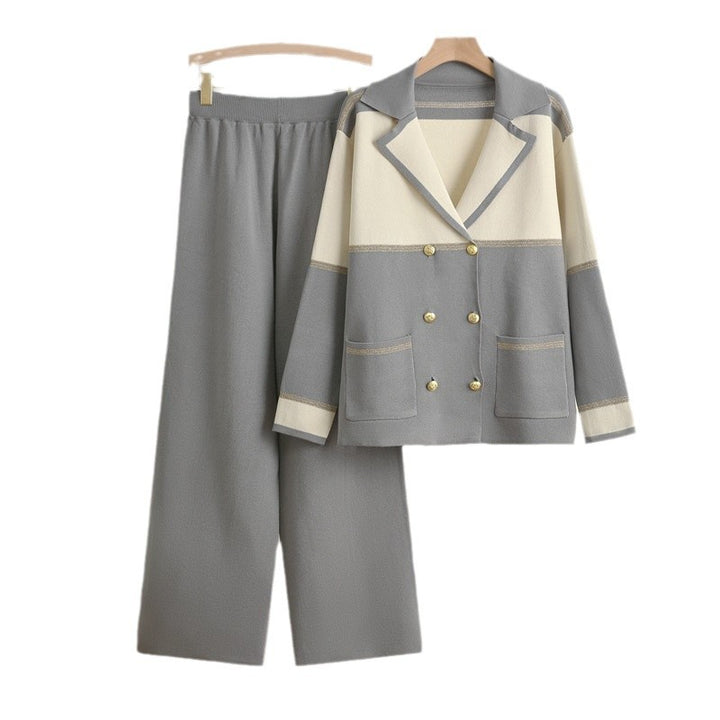 Elegant and comfortable leisure set for women with double row of buttons Lune London