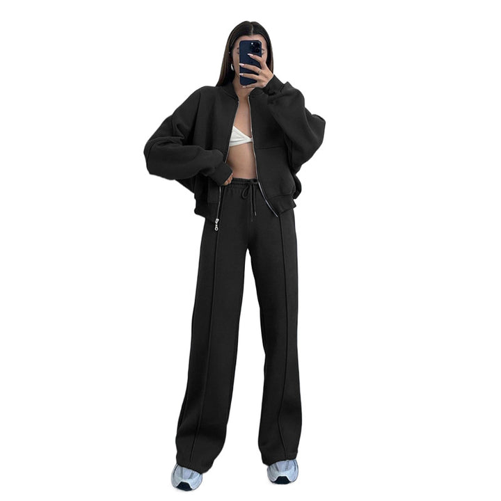 Casual set for women in soft terry fabric with a high collar and a loose fit Lune London