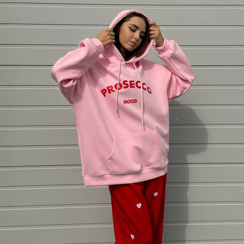 Oversized women's hoodie with an eye-catching design and a soft interior Amarae