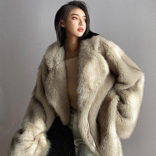Ladies Fashion Oversize Faux Fur Cape Amarae