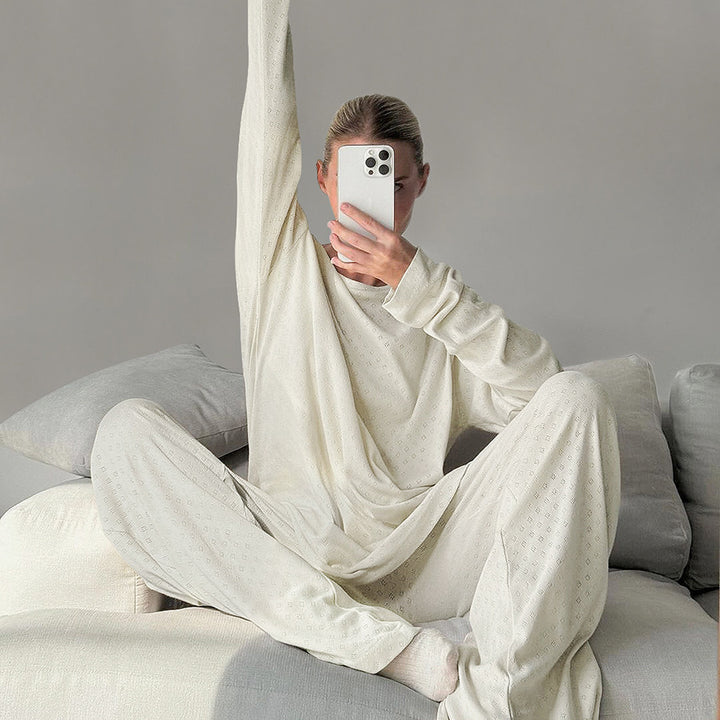 Ladies chic and stylish leisure outfit