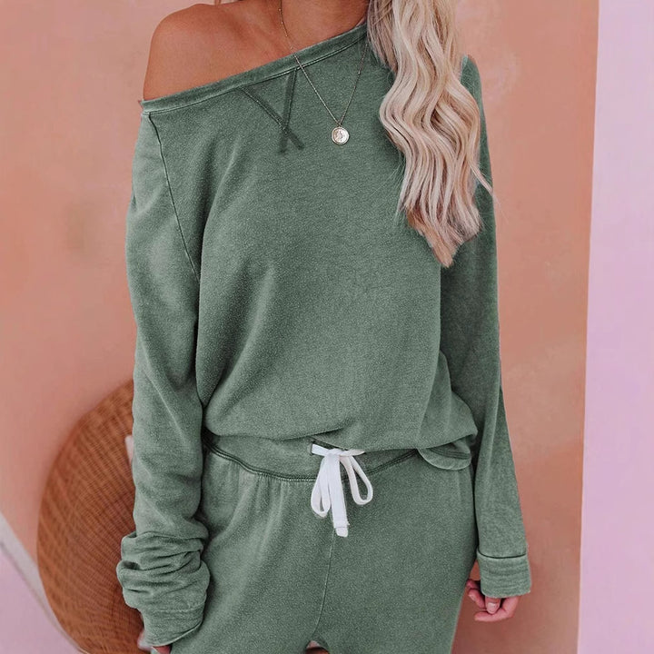 Ensemble de détente confortable pour femme avec un sweat-shirt surdimensionné élégant et des pantalons relaxants Chic & Stil