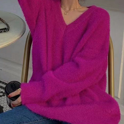 Pull féminin en mohair Chic & Stil à col en V pelucheux