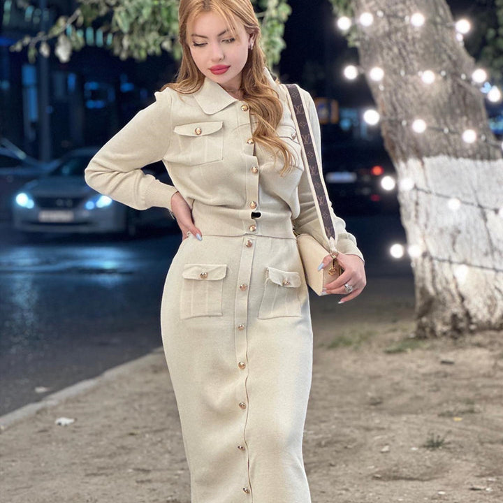 Structured knit set for women with decorative pockets and buttonhole Lune London