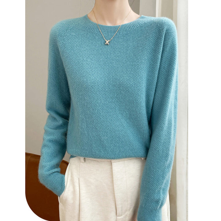 Pull-over fin en maille pour femmes avec une coupe décontractée et un col rond élégant Chic & Stil