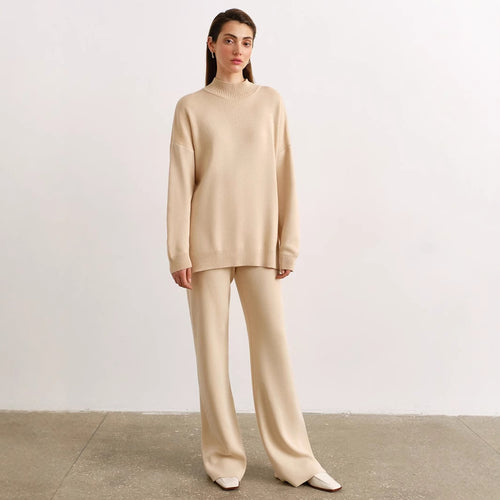 Comfortable knit set for women with a loose fit Amarae