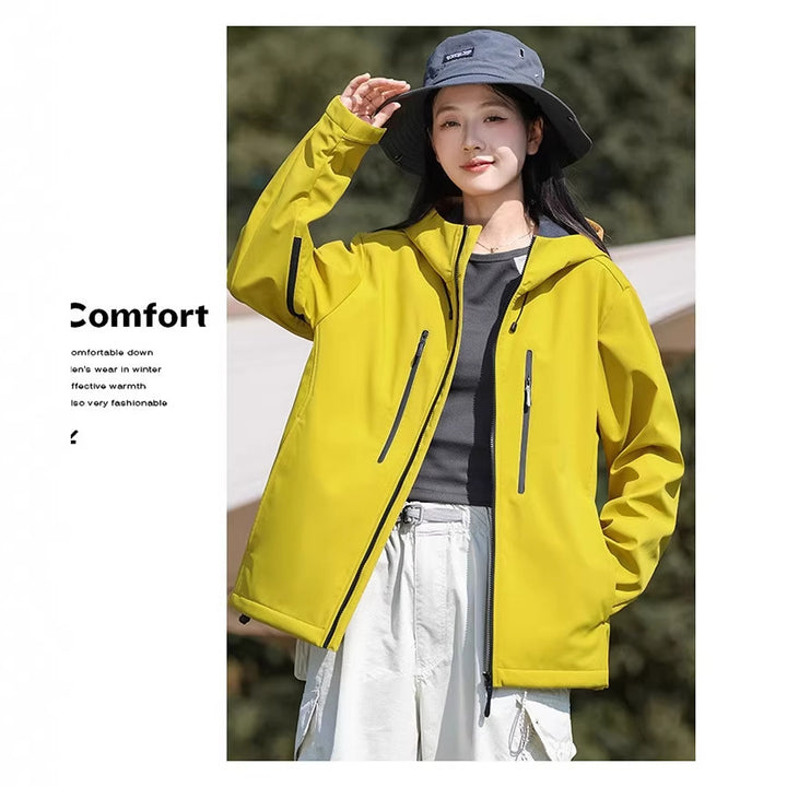 Women's functional jacket with water-repellent material and practical zip pockets Lune London