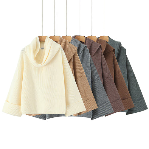 Chic turtleneck sweater in chunky knit for women Amarae