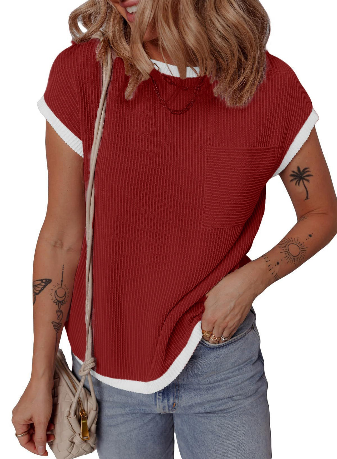 Boxy textured T-shirt for women with pocket Lune London