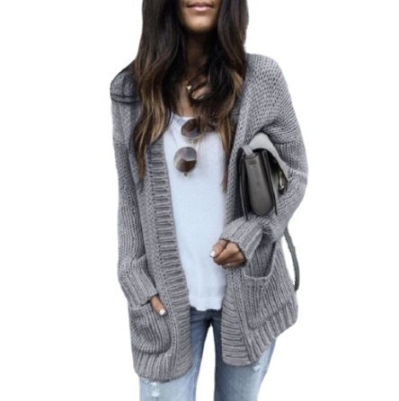 Cardigan pour femmes en tricot épais avec poches profondes et coupe élégante Chic & Stil