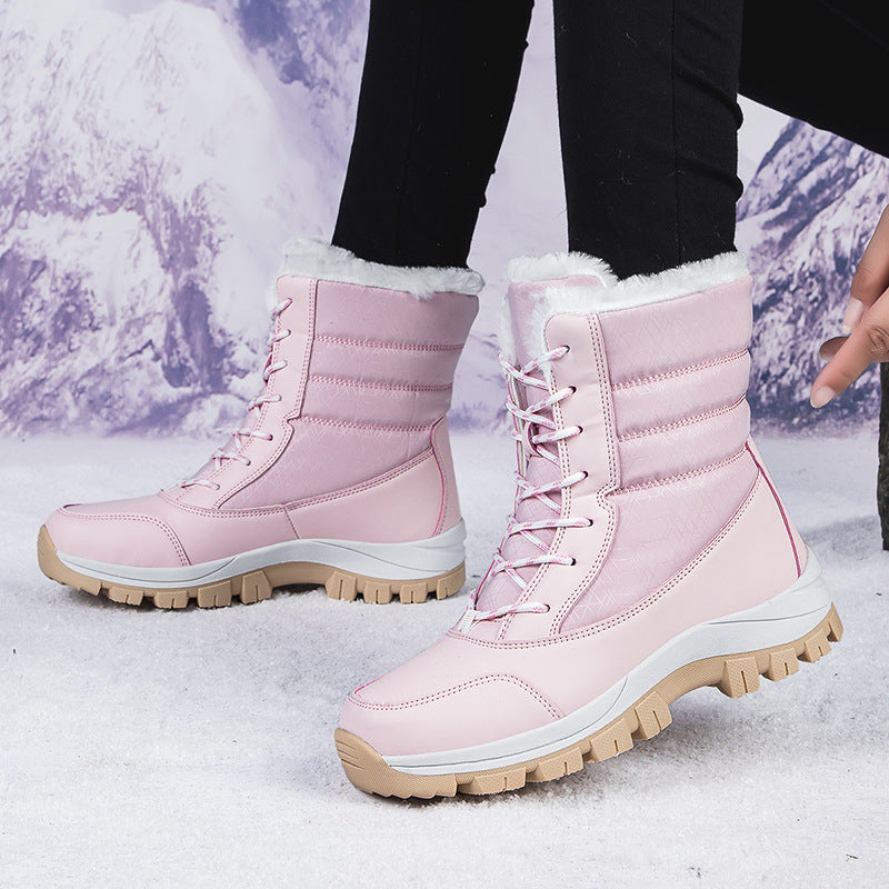 Winter boots for women with insulated lining and profiled non-slip sole Lune London