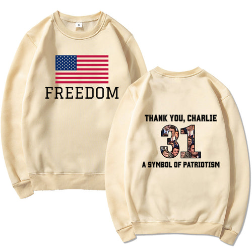 Sweatshirt pour femmes avec imprimé patriotique et matériau doux Chic & Stil