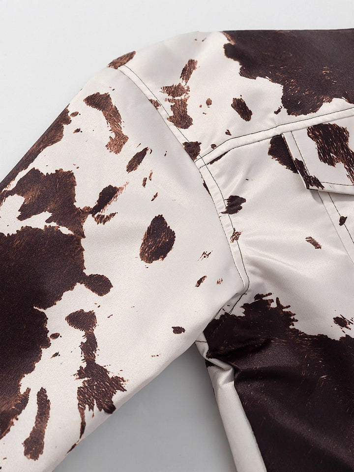 Casual denim jacket for women with a modern design in cow print Lune London