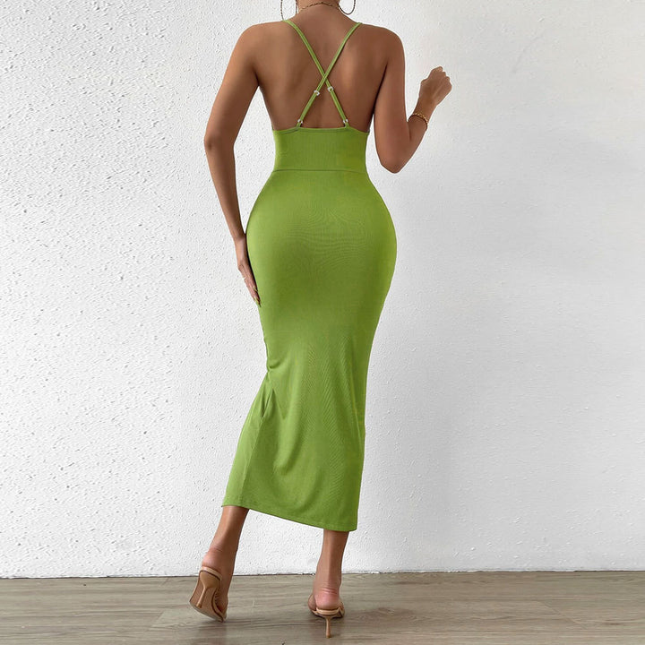 Robe maxi découpée pour femme avec décolleté en V élégant et fente haute Chic & Stil