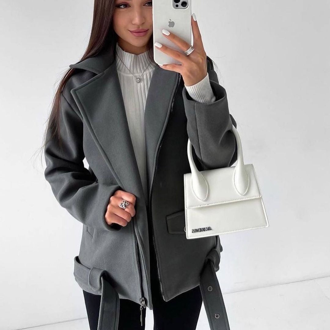 Trendy transitional jacket for women with asymmetrical zipper and practical pockets Lune London