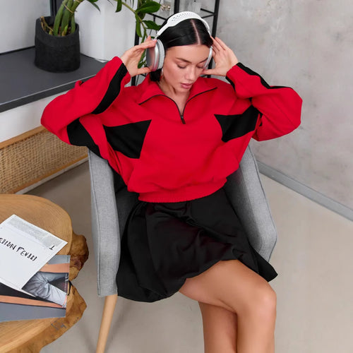 Casual sports leisure set for women with a relaxed fit and contrasting stripes Amarae