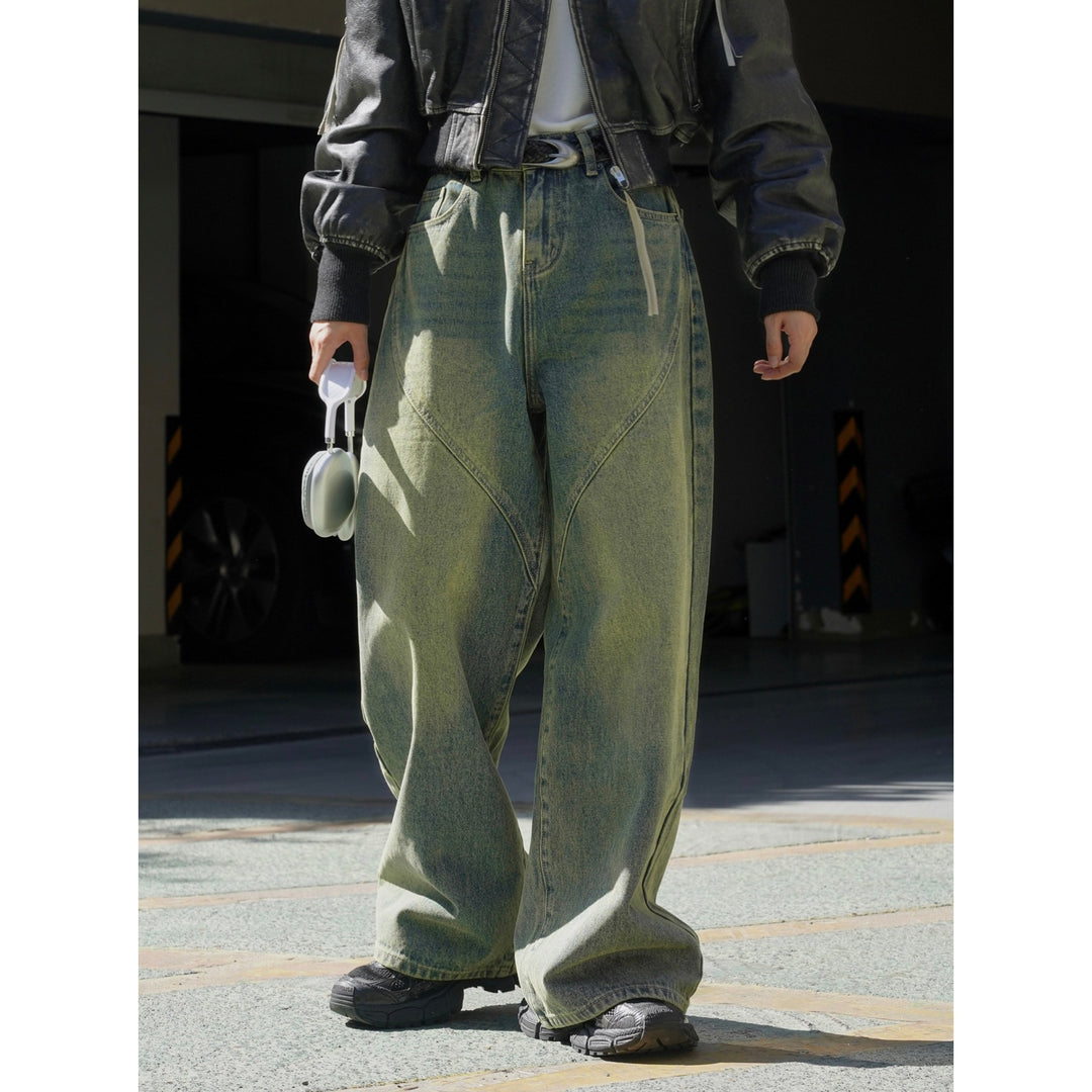 Women's Wide High-Waist Jeans in Baggy-Palazzo Cut with Curved Decorative Seams Amarae