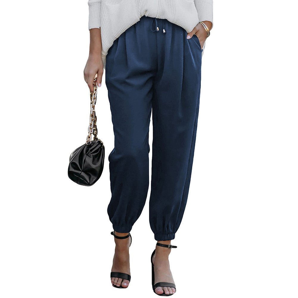 Casual chino pants for women with elastic cuffs Lune London