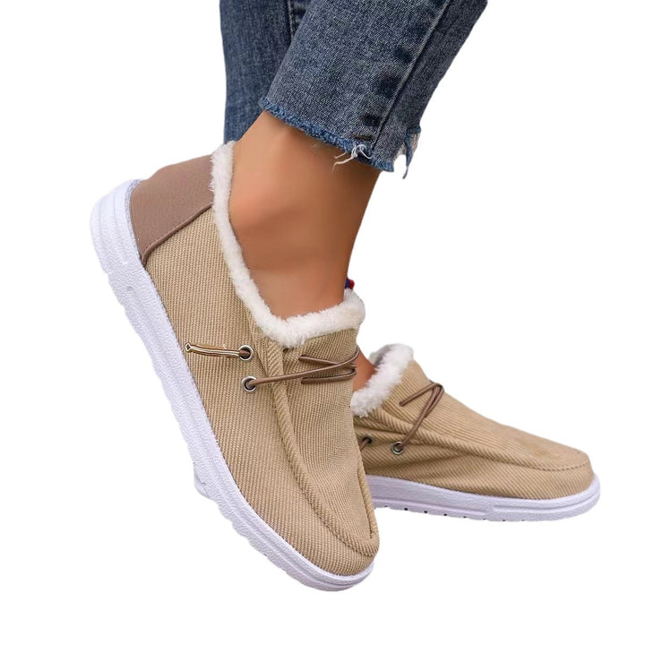 Women's Warm and Comfortable Slippers with Lining and Non-Slip Sole Lune London