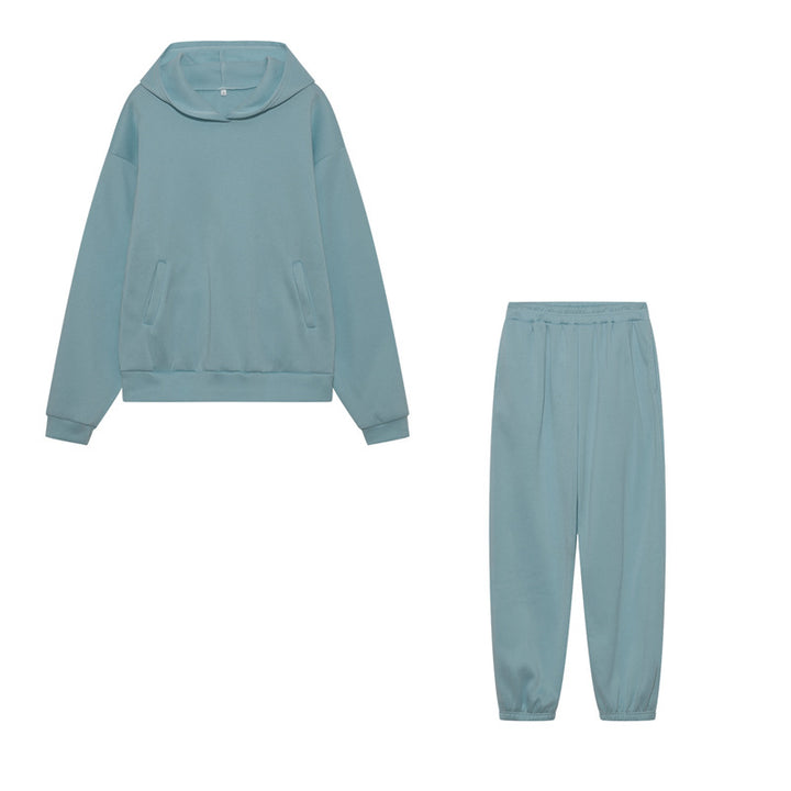 Ensemble de sweat à capuche sportif et de pantalon de jogging Chic & Stil pour femmes