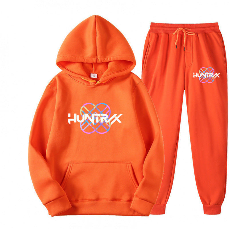 Women's tracksuit with modern graphic design and casual fit Lune London