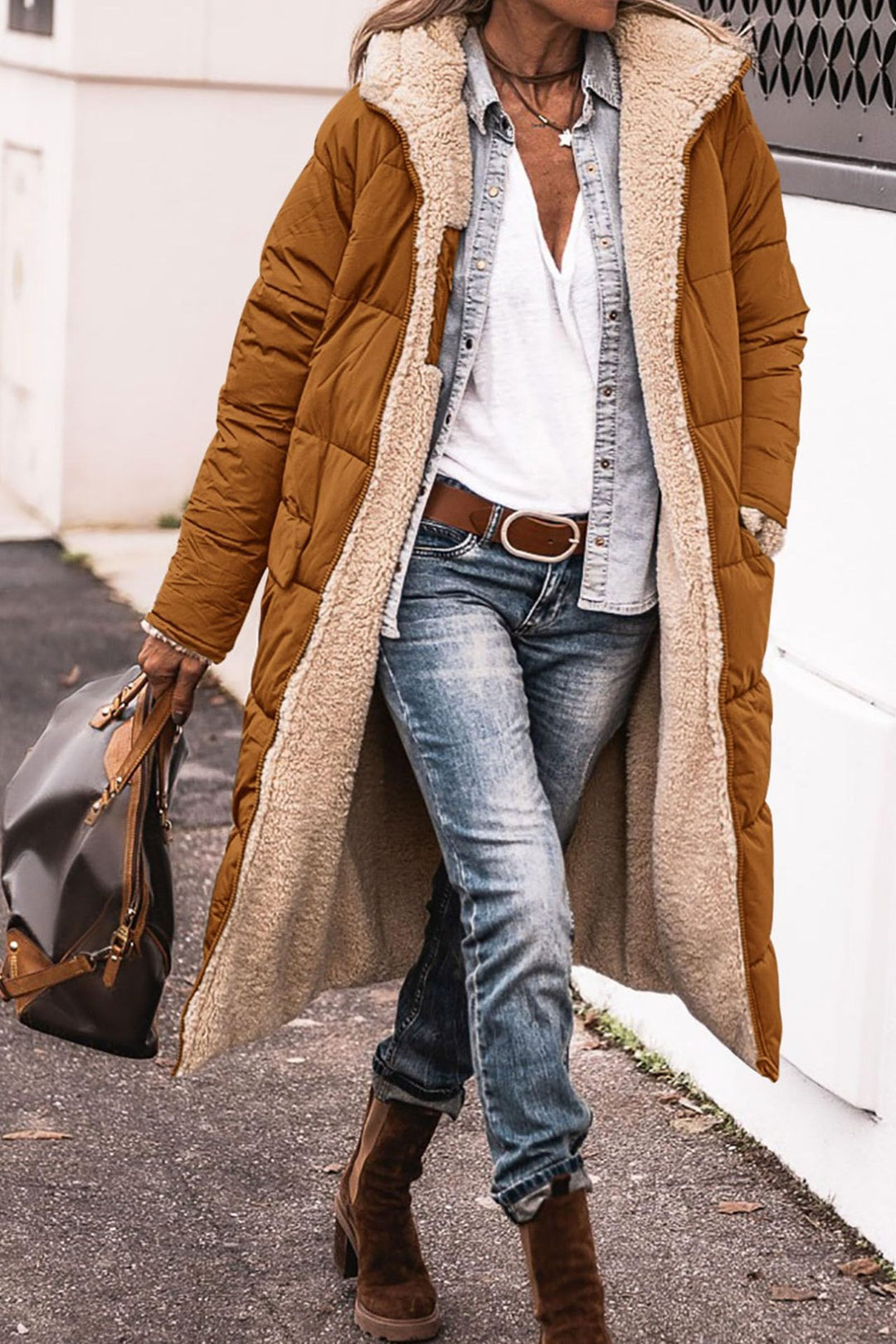 Women Long Padded Down Jacket with Soft Lining and Soft Collar Amarae