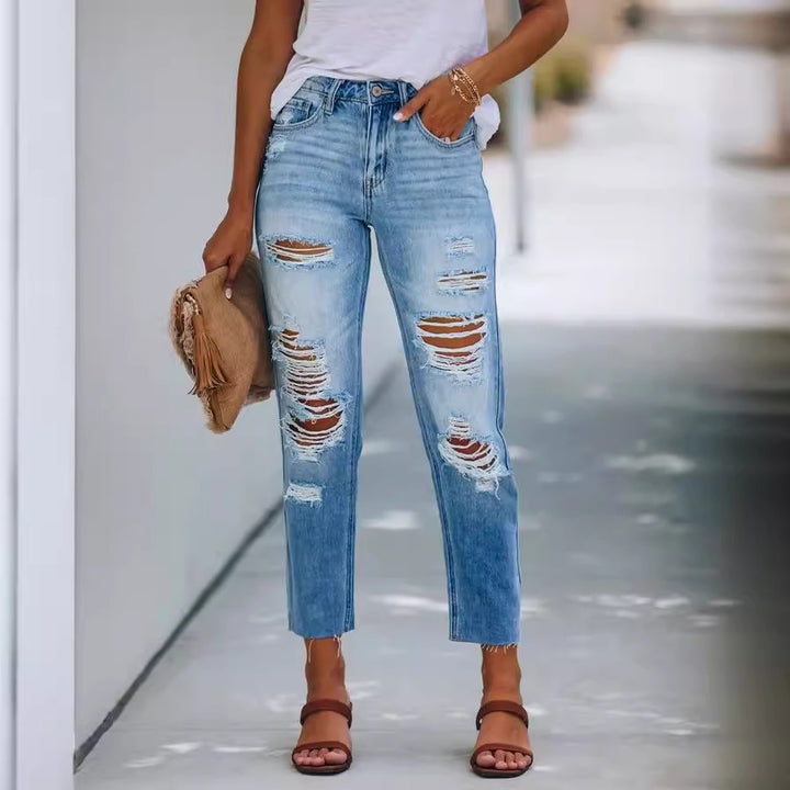 Casual chic boyfriend style destroyed jeans for women Chic & Stil