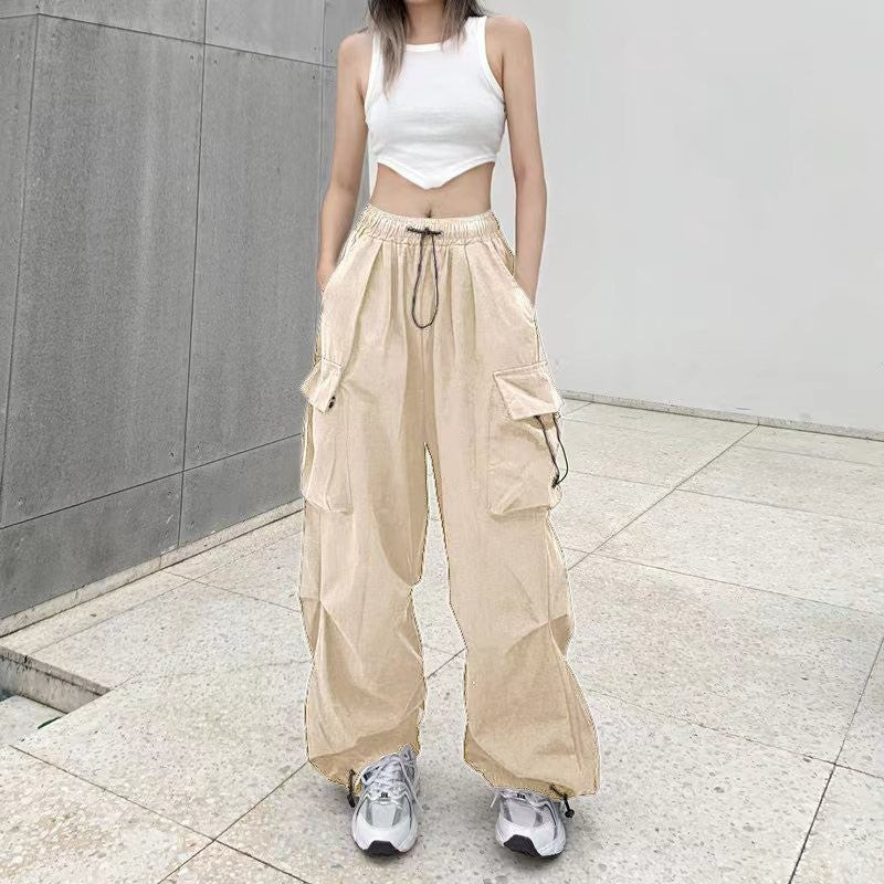 Women’s cargo pants with a wide cut and practical pockets