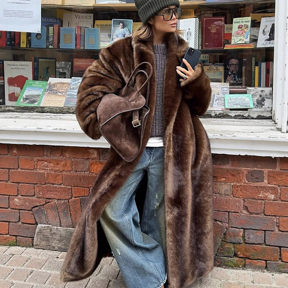 Women’s Luxury Faux Fur Coat with Elegant Fit & Warm Lining | Lune London