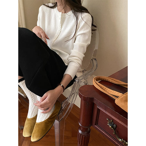 Ladies elegant cardigan with button placket Chic & Stil