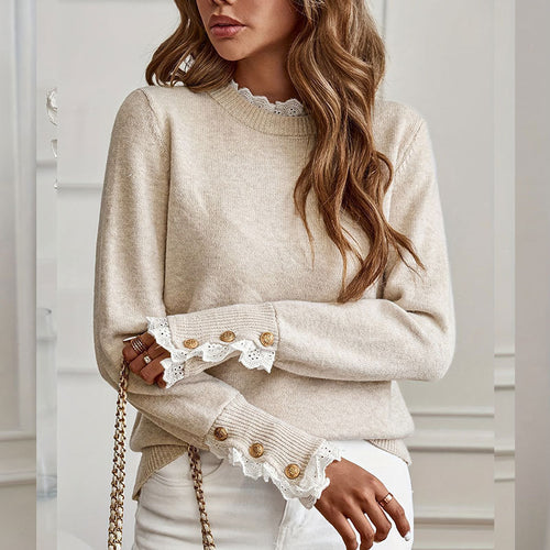 Pull en tricot pour femme avec des détails de volants élégants et une décoration de boutons Chic & Stil