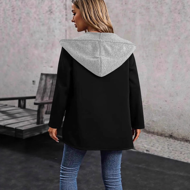 Casual hooded jacket for women with practical pockets and modern cut Lune London