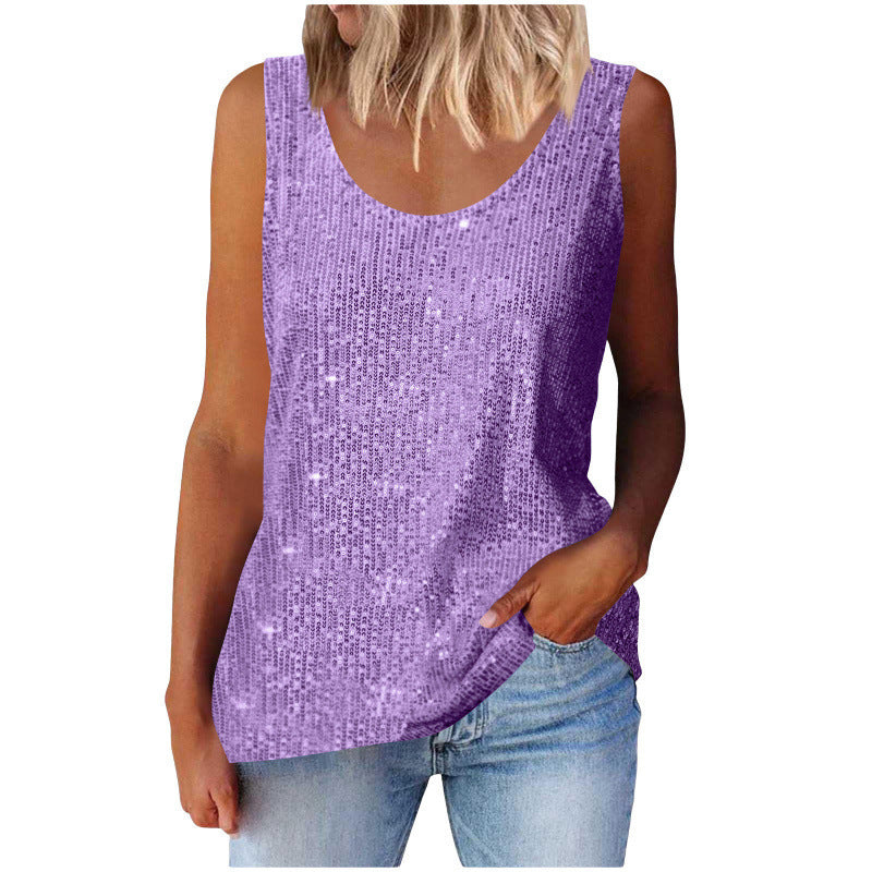 Ladies shimmering top with glistening fabric and figure-friendly cut Lune London