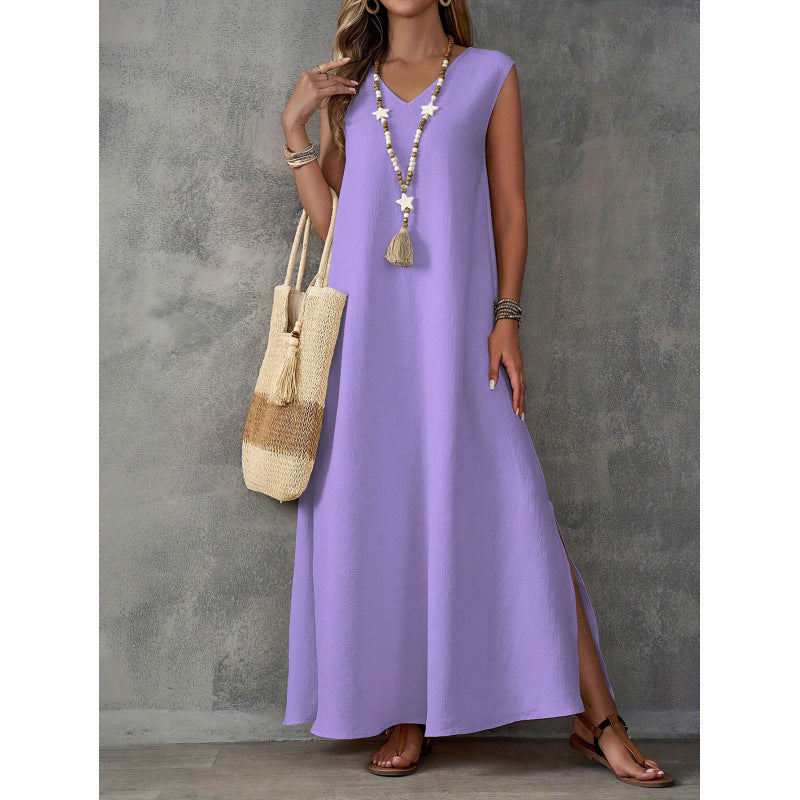 Maxi dress for women with V neckline and side slits Lune London